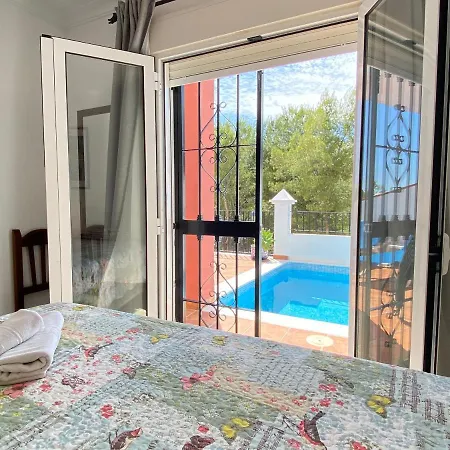 Aljamar 6 Burriana Casasol * Nerja