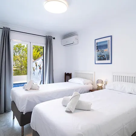 Aljamar 6 Burriana Casasol * Nerja